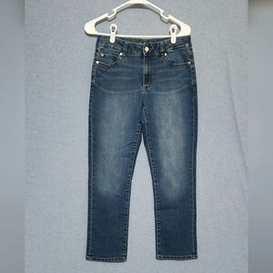 Tahari Women's Blue Jeans. Size 8